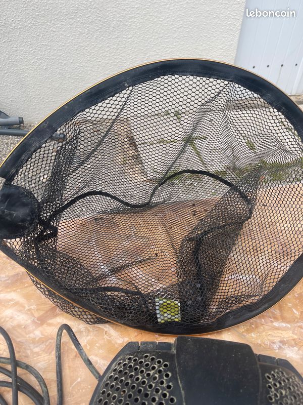 Pompe cascade bassin 5000L pontec avec épuisette (image 3)