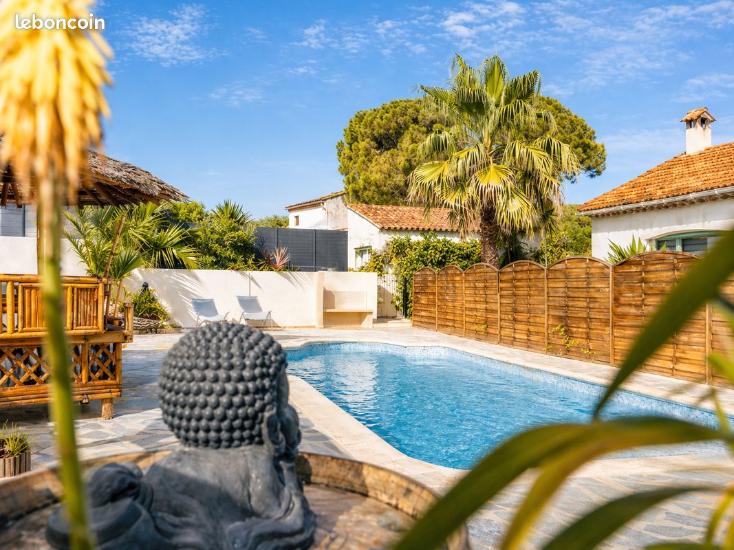 Studio plage à 200M- Terrasse- Piscine au sel- parking- BBQ (image 10)