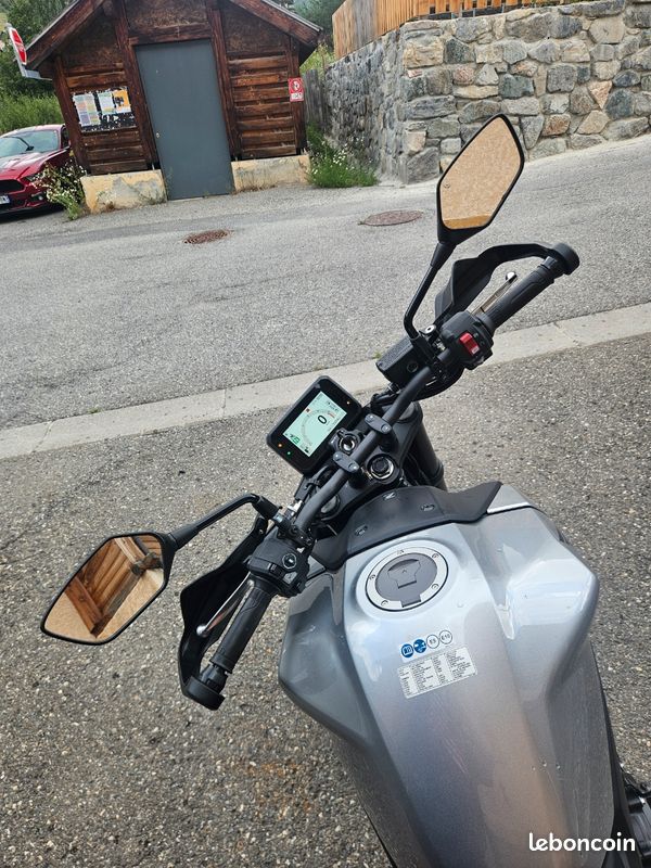 Honda Hornet CB750 (image 3)
