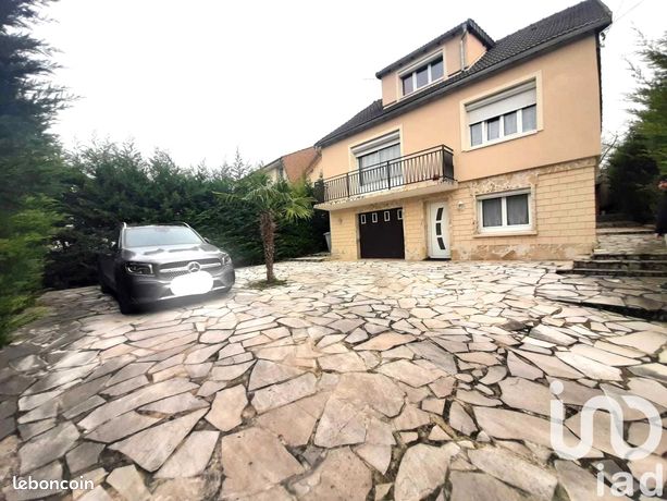Propriété 6 pièces 123 m²