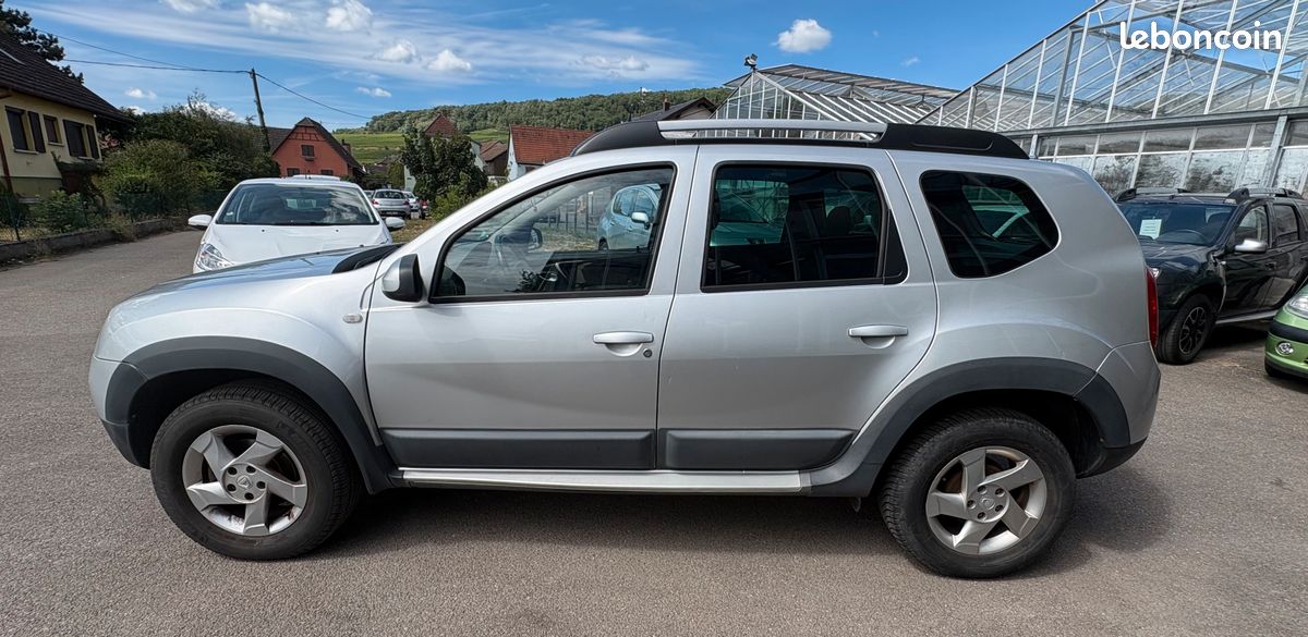 Dacia Duster 1.5 dCi Prestige 4x4 110ch/ Courroie de distri à jour/ Bluetooth/ Attelage/ Jantes alu/ 184.400 kms (image 6)