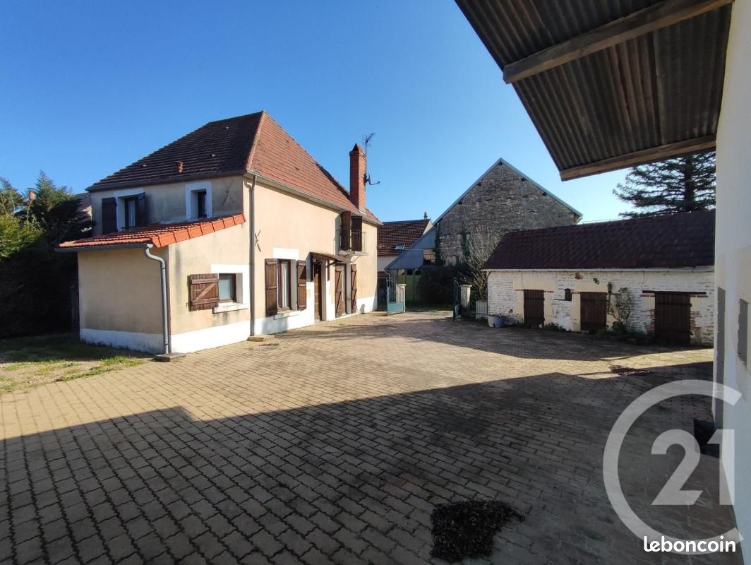 Maison 5 pièces 91 m² · à Alligny-Cosne · 91 m² · 98 000 €