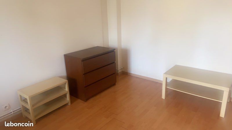 Maison a louer sevran - 15 m2 - Surfyn