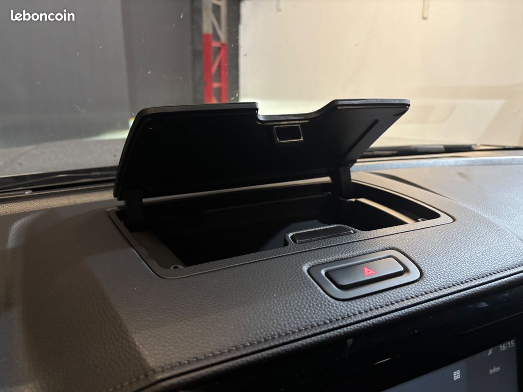 ISUZU D-MAX Dmax CREW 2,2L Nitro Sport / Pas de malus / TVA Récuperable / ATTELAGE /HARD TOP (image 23)