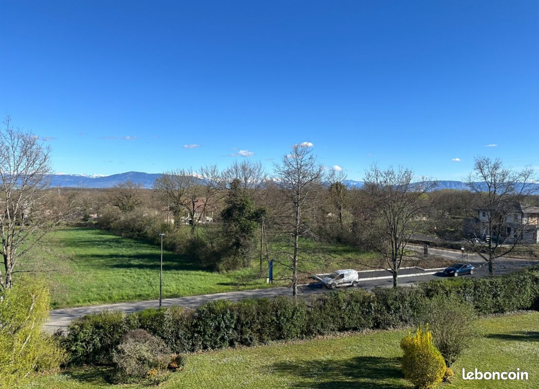 Appartement 3 pièces 80 m² · à Divonne-les-Bains · 80 m² · 1 890 €/mois