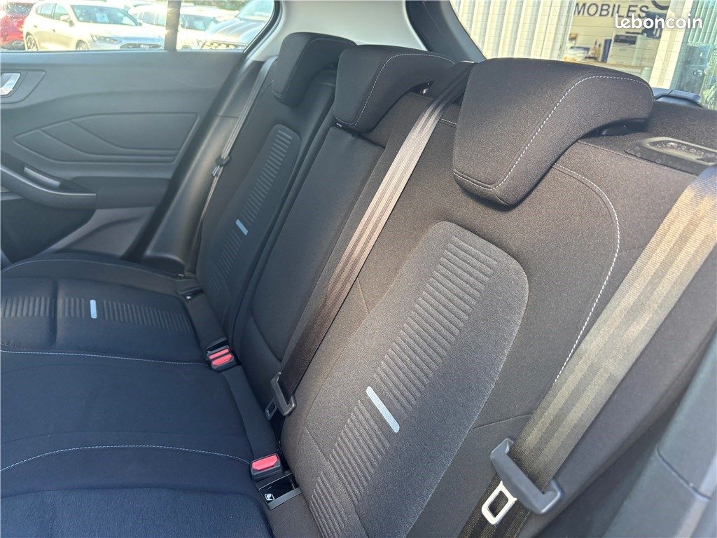 Ford Focus IV ACTIVE 1.0 ECOBOOST 155 S&S MHEV POWERSHIFT X Active X (image 28)