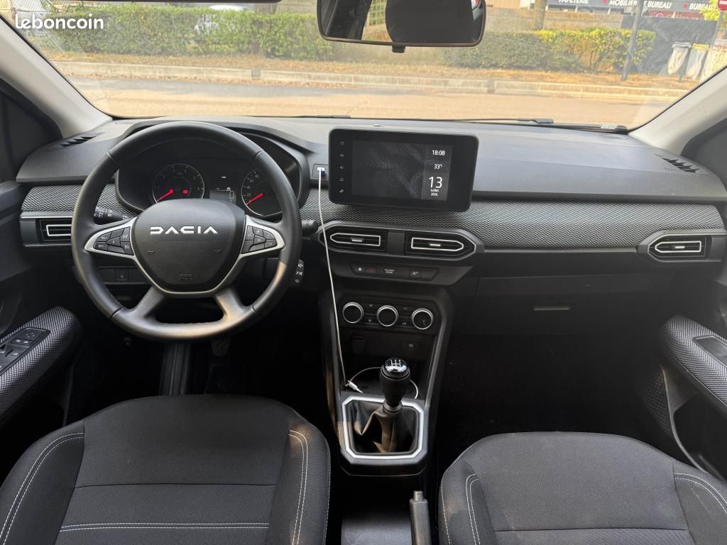 DACIA SANDERO 1.0 SCe - 65 - 24 III BERLINE Expression PHASE 2 (image 19)