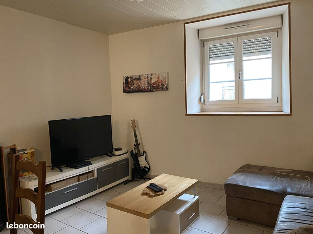 Appartement 2 pièces 48 m² · à Rougemont · 48 m² · 423 €/mois