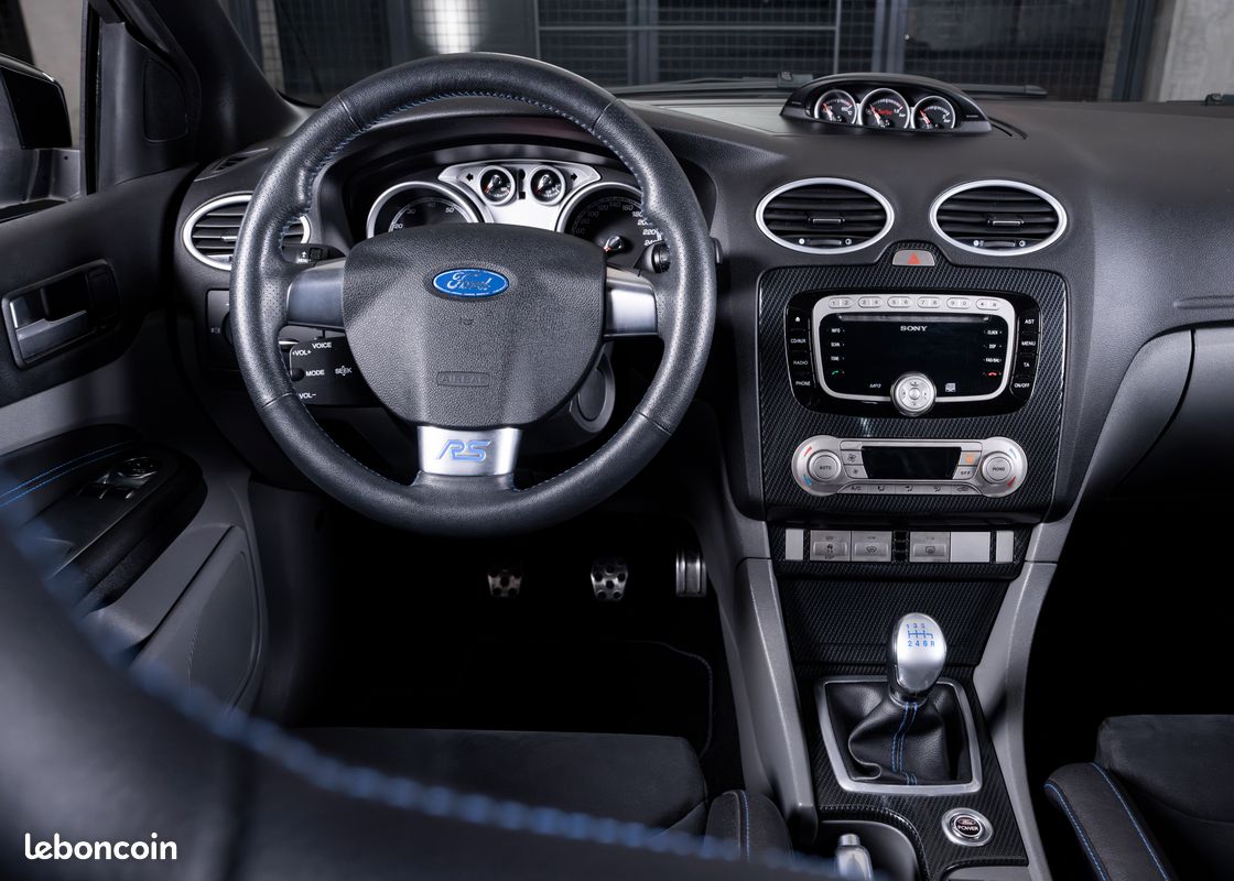 FORD Focus RS - Mk2 - 3ème main - Très bel état - Suivi limpide (image 7)