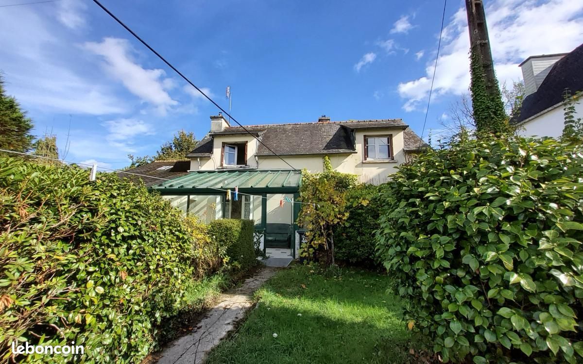Maison 5 pièces 80 m² · à Carhaix-Plouguer · 80 m² · 105 000 €