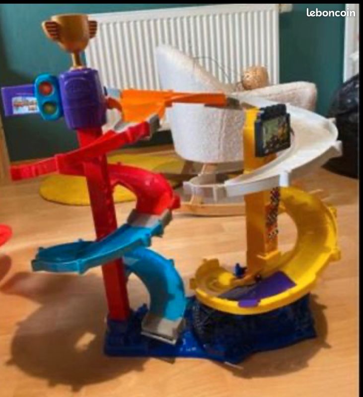 Tut tut bolide (image 1)