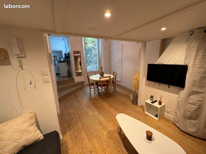 Appartement 1 pièce 24 m² · à Hyères · 24 m² · 900 €/mois