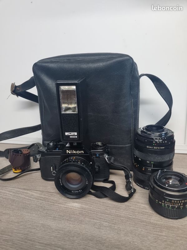 Lot Nikon FM + objectifs + flash pour pièces ou restauration (image 2)