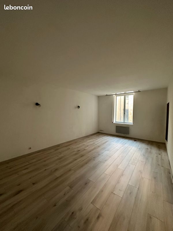 Appartement 2 pièces 55 m² · à Nevers · 55 m² · 520 €