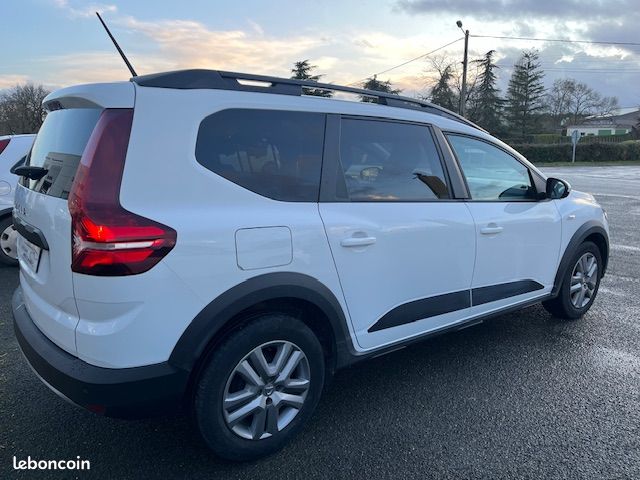 Dacia jogger eco-g 100 ch confort - 52 000 km - 5 places - carplay- barre de toit modulables - (image 2)