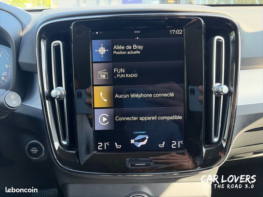 VOLVO XC40 D3 AdBlue 150 ch Geartronic 8 Momentum (image 13)