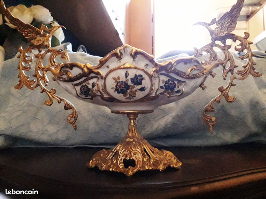 Centre de table porcelaine et bronze ancien (image 2)