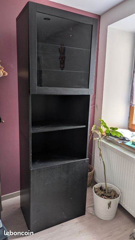 Meuble noir vertical bon état (image 1)