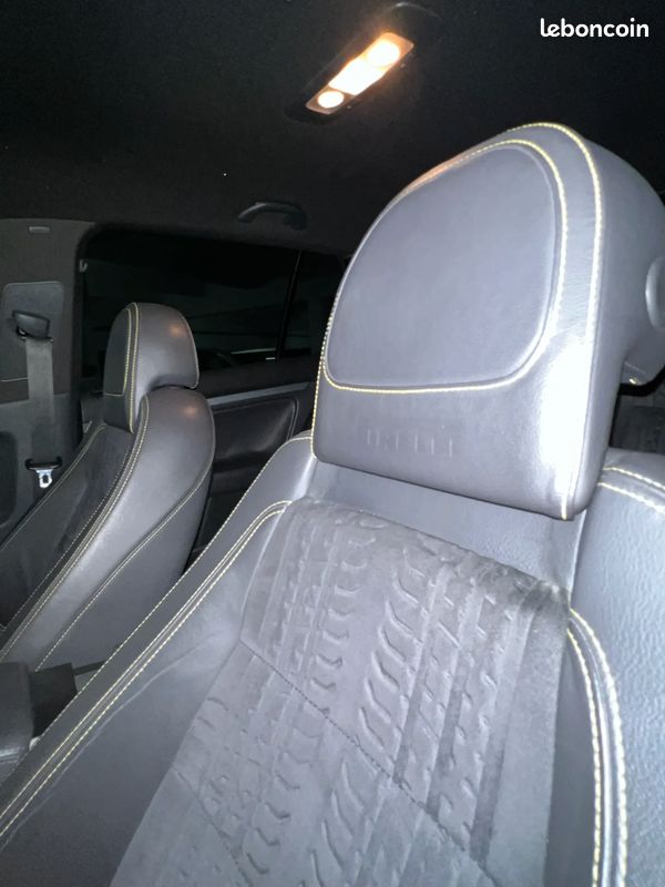 VOLKSWAGEN Golf GTI Edition PIRELLI 2.0L 235 ch - 2008 - 158 000 km - SUIVI COMPLET - MODELE RARE - REGULATEUR - PHARES LED - ALARME (image 12)