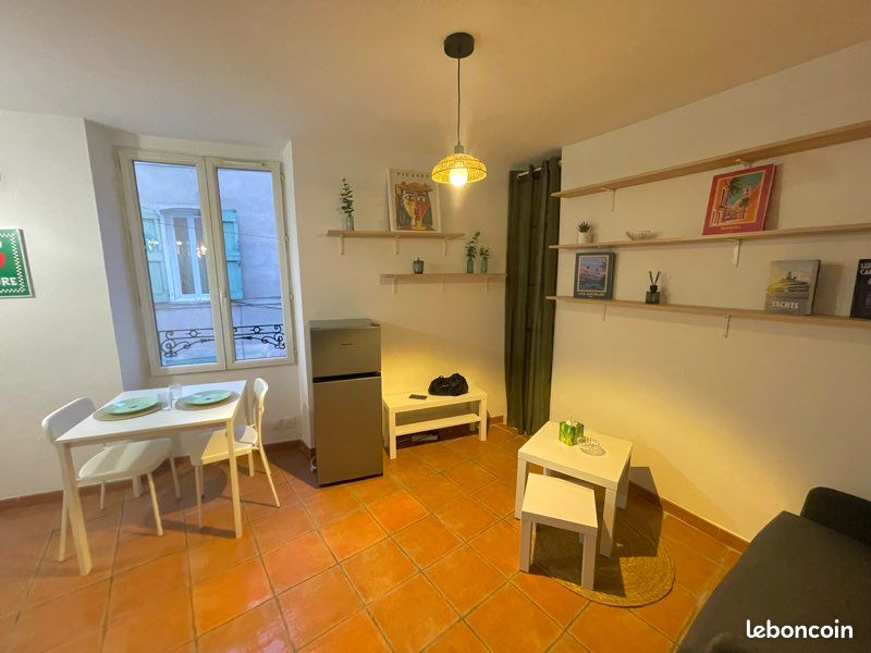 Appartement 2 pièces 24 m² · à Auriol · 24 m² · 590 €/mois
