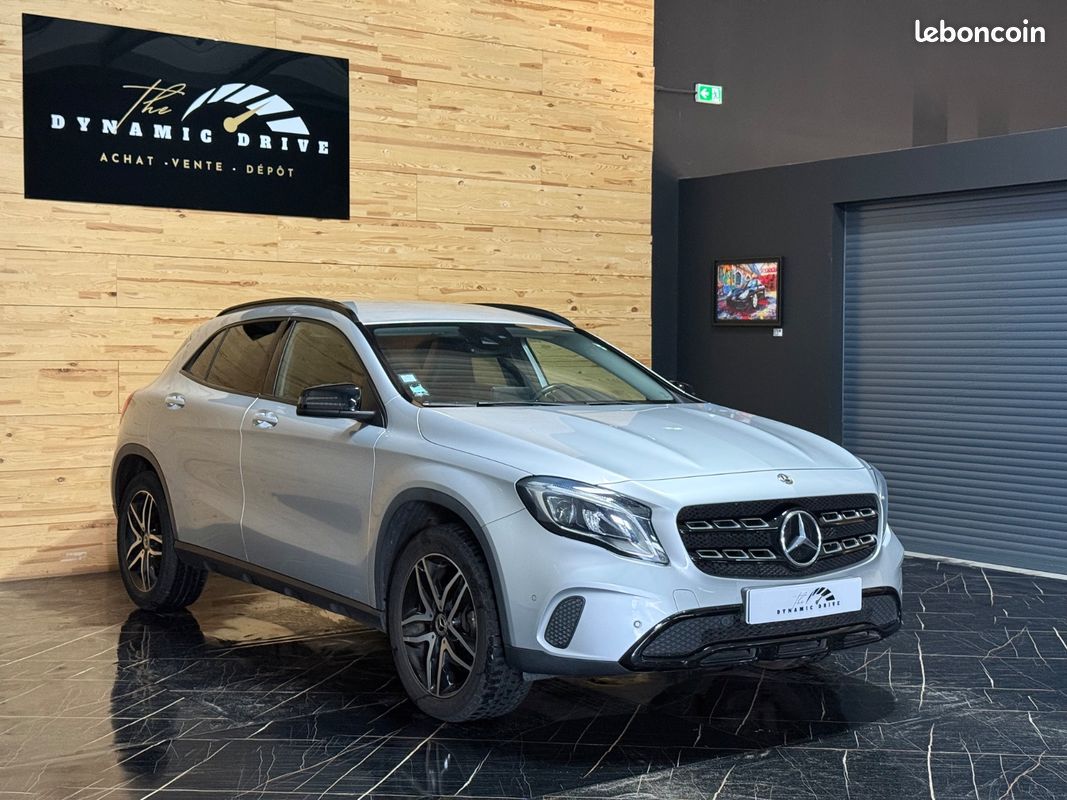 MERCEDES GLA 200 d 7-G DCT Sensation - Caméra - Hayon - Entretien Mercedes - Garantie 12 Mois (image 5)