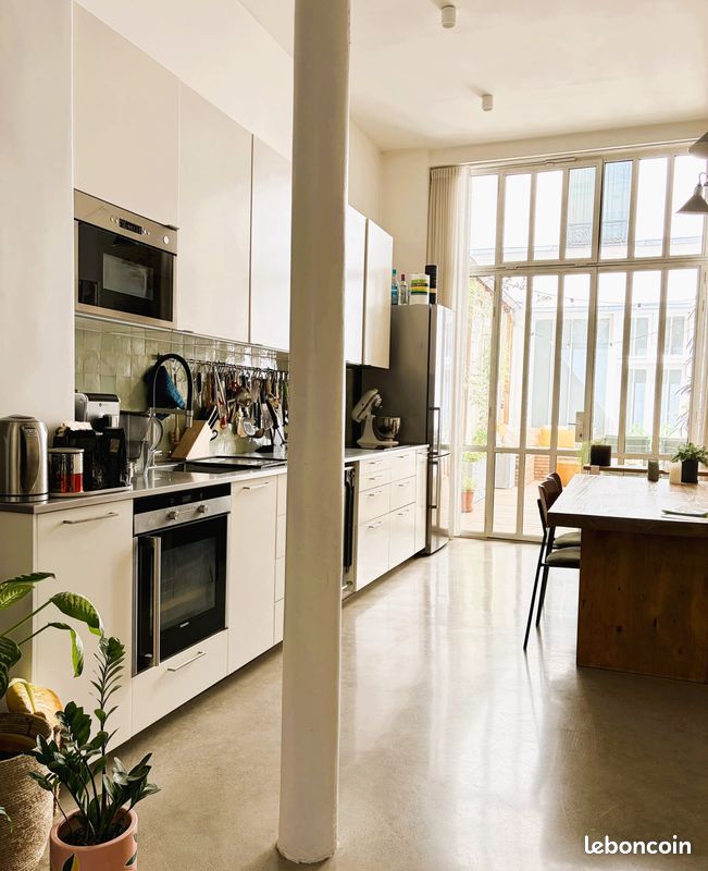 Appartement 2 pièces 53 m² · à Paris · 53 m² · 3 181 €/mois