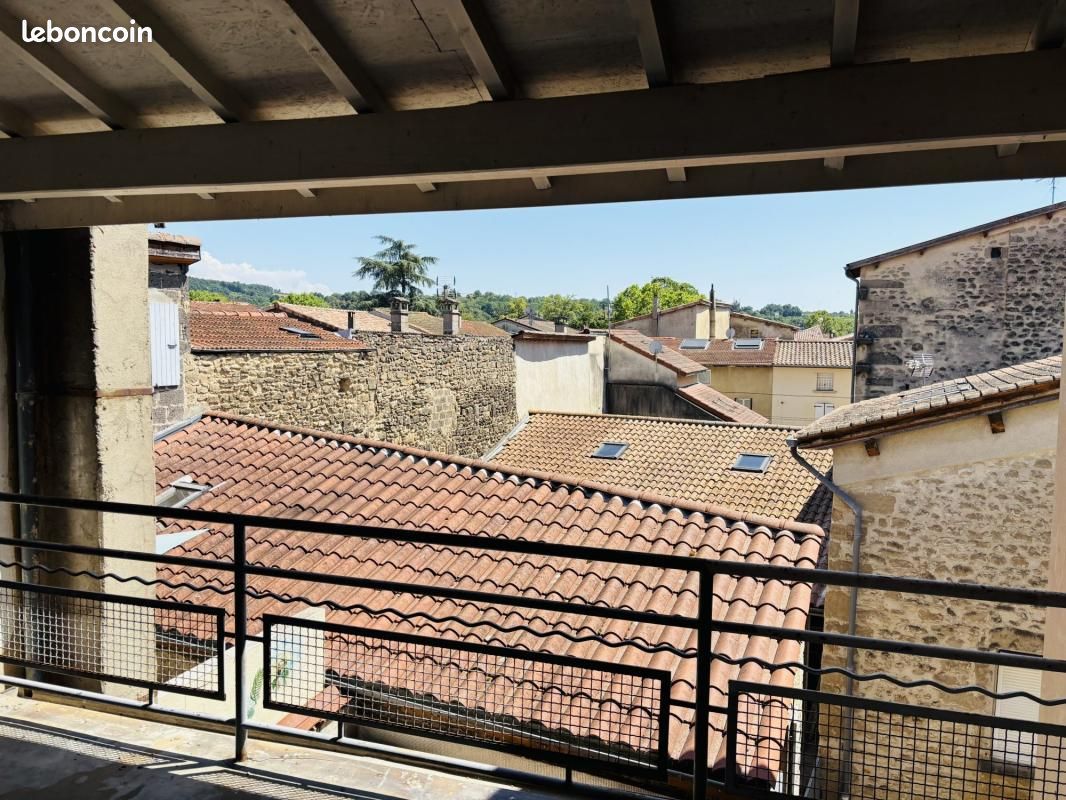 Appartement 4 pièces 90 m² · à Saint-Donat-sur-l'Herbasse · 90 m² · 107 000 €