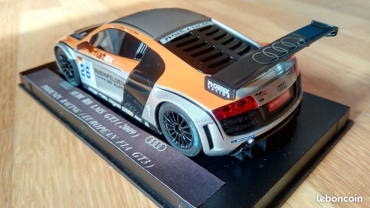 Lot De 2 Audi R8 Micro Scalextric 1/64 – Occasions, à Réviser, Voir Photos