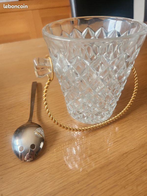 Sceau à glaçons avec sa cuillère (image 3)