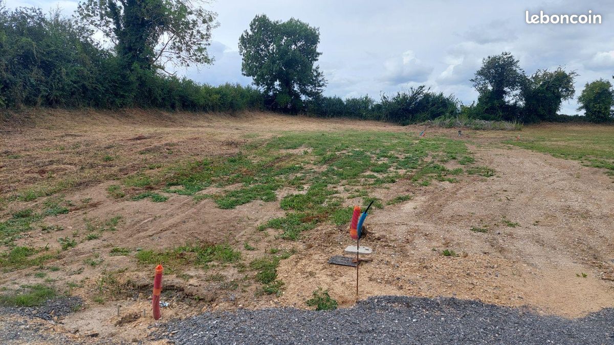 Terrain 715 m² · à Rethel · 715 m² · 57 625 €