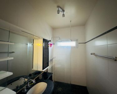 Maison 850 000 € - 300 m²