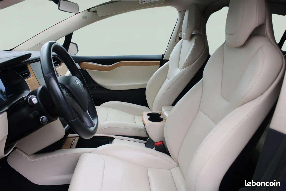 TESLA MODEL X 100D * Dual Motor AWD * 469 ch * 100 kWh * Autopilot 3.0 (image 12)