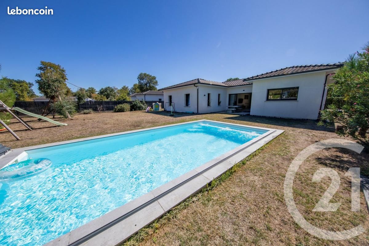Maison 7 pièces 144 m² · à Saint-Aubin-de-Médoc · 144 m² · 749 000 €