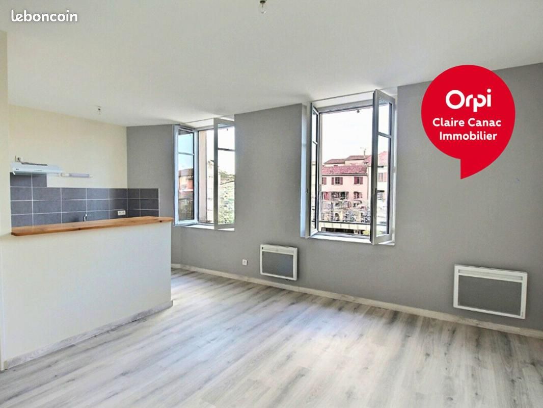 Appartement 1 pièce 27 m² · à Castres · 27 m² · 330 €