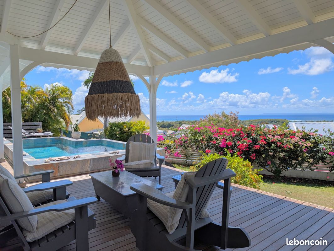 Maison 4 pièces 101 m² · à Sainte-Anne · 101 m² · 669 000 €