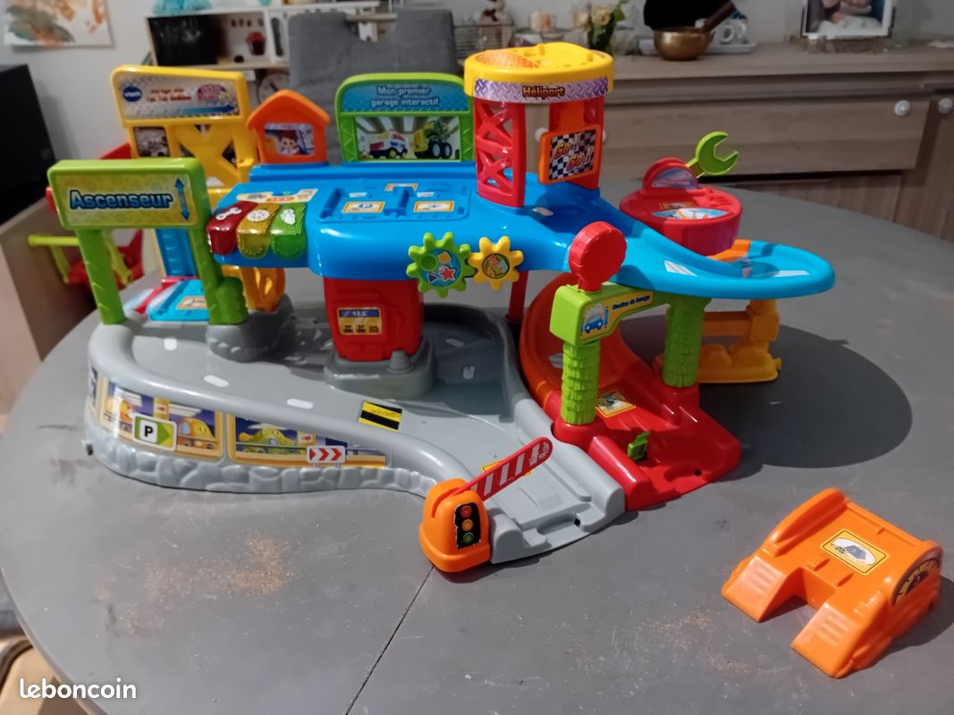 Garage Tut tut bolide (image 1)