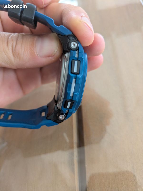 Casio G-Shock GBD-200 Bleu - HS / Pour Pièces ou Réparation (image 3)
