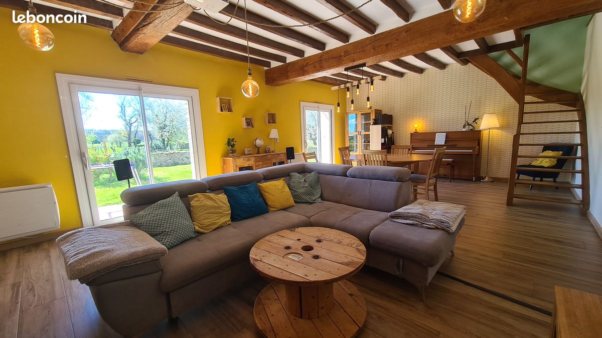 Maison 6 pièces 162 m² · à Bousse · 162 m² · 210 000 €