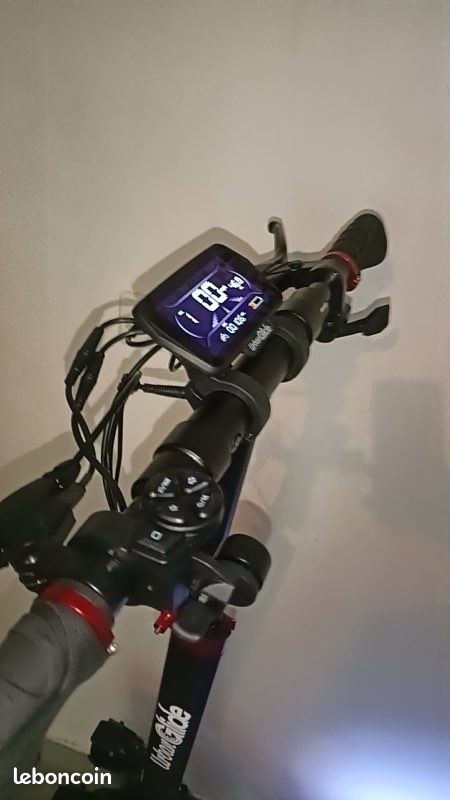 Trottinette électrique urban glide très peux utilisé (image 8)