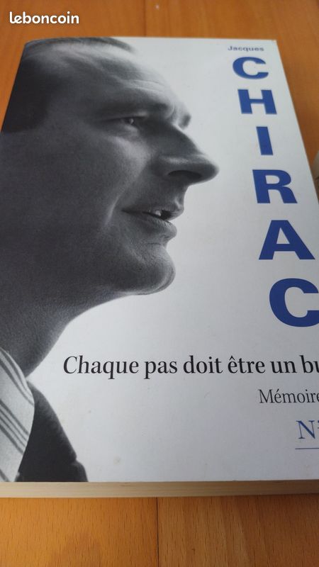 Chirac: Les Secrets du Clan; Chaque pas est un but NIL, LAFFONT) à choisir (image 2)