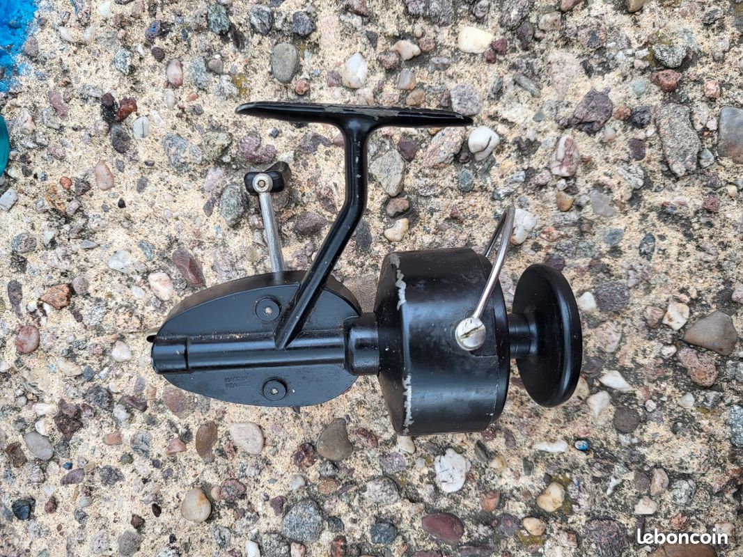 Antenne - Dacia DUSTER II PH.1 - 282170936R - J1-2353B