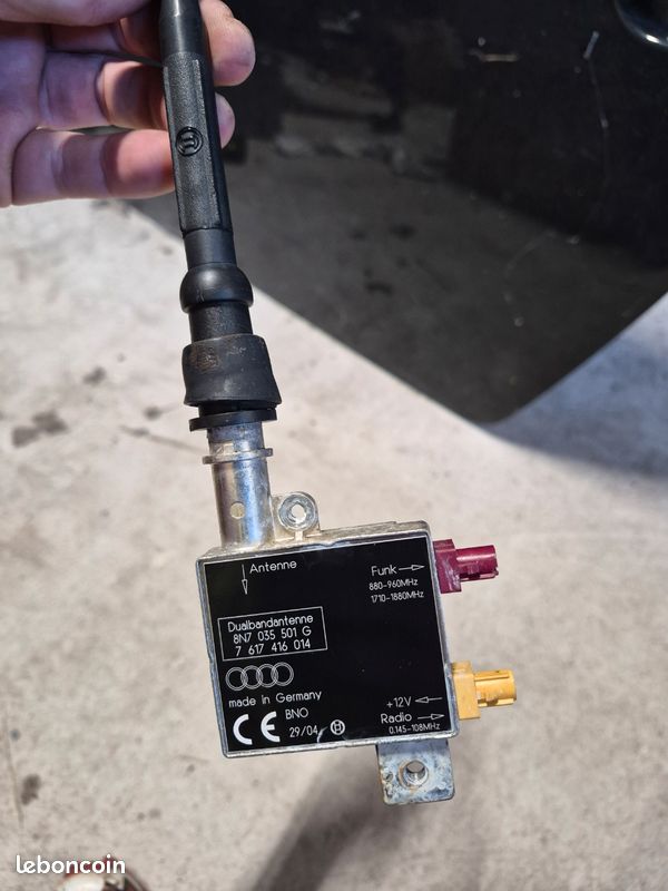 Antenne audi tt mk1 roadster 8n7035501g (image 2)