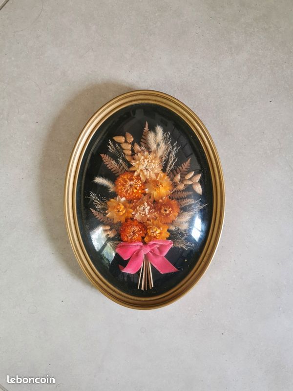 Pendentif Médaillon Vintage Fleurs Séchées Sous Verre Bombé - Collier Cordon - Occasion