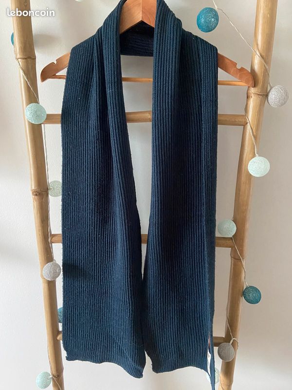 Écharpe d’hiver « Pull & Bear » (image 1)