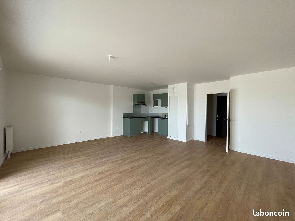 Appartement 3 pièces 71 m² · à Caen · 71 m² · 950 €