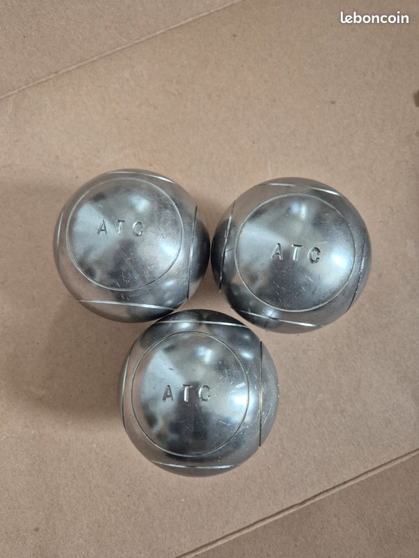 Boule de pétanque Obut diamètre 74 (image 2)