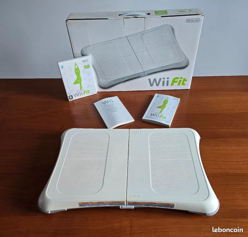 Nintendo wii + WiiFit Balance Bord + Divers accessoires (image 7)