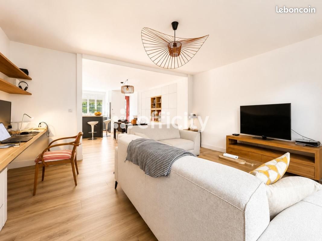 Maison 6 pièces 125 m² · à Bordeaux · 125 m² · 578 000 €
