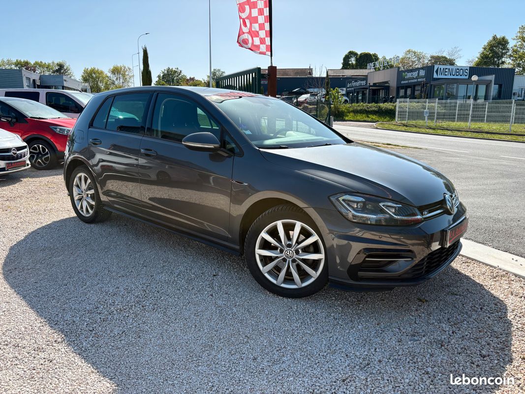 Volkswagen golf vii facelift 1.5l tsi 150ch dsg7 carat pack r-line / 4 PNEUS NEUFS 4 SAISONS (image 4)