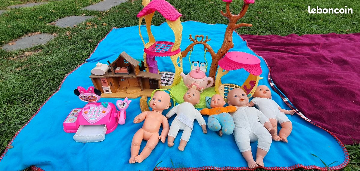 VIDE GRENIER. Lot de 9 jouets. Très bon deal. Noël approche (image 2)